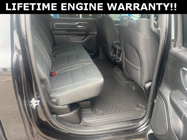 2022 RAM 1500 Big Horn Crew Cab 4x4 5'7' Box