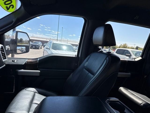 2022 Ford F-350SD Lariat