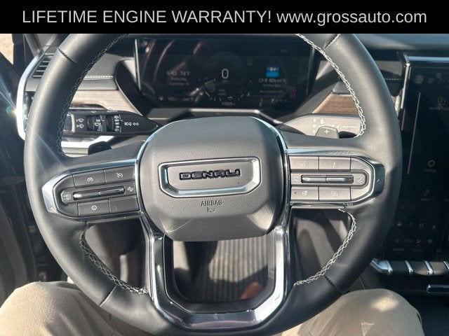 2025 GMC Acadia Denali
