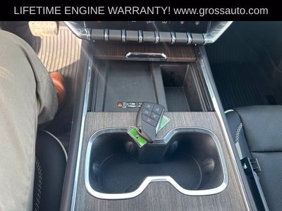 2025 GMC Acadia Denali