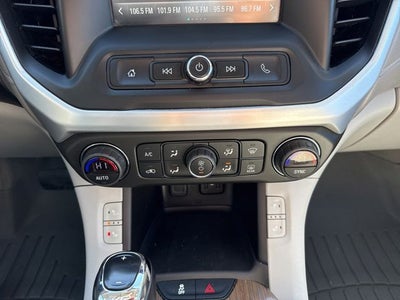 2018 GMC Acadia SLE-2