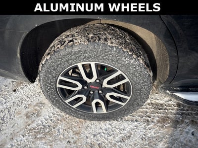 2023 GMC Yukon 4WD AT4