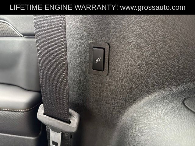 2024 GMC Yukon XL AT4