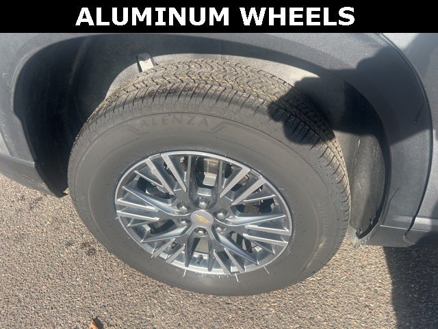 2025 Chevrolet Traverse AWD LT