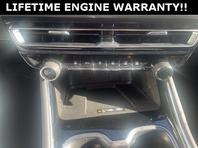 2025 Chevrolet Traverse AWD LT