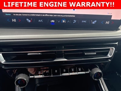 2025 Chevrolet Traverse AWD LT