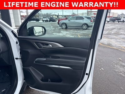 2025 Chevrolet Traverse AWD LT