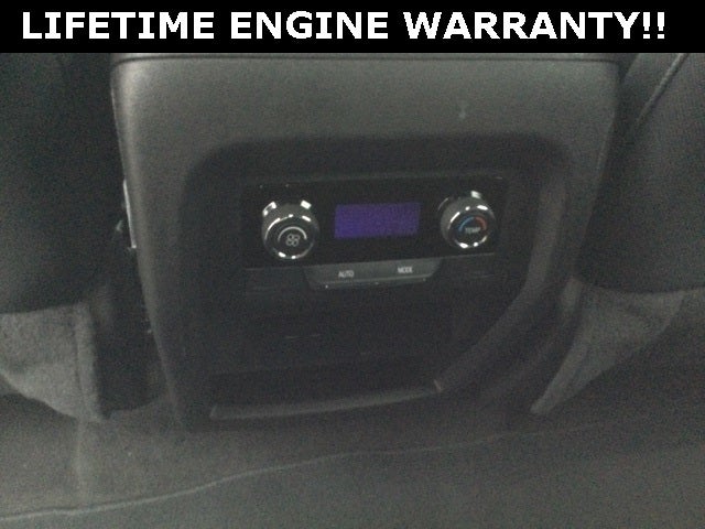 2025 Chevrolet Traverse AWD LT