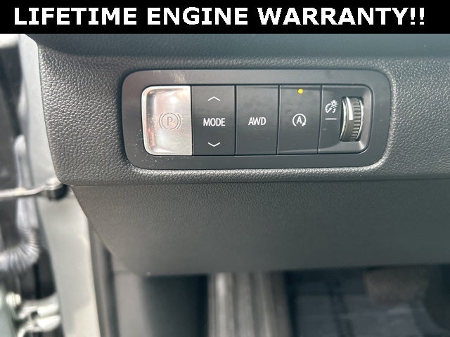 2025 Chevrolet Traverse AWD LT