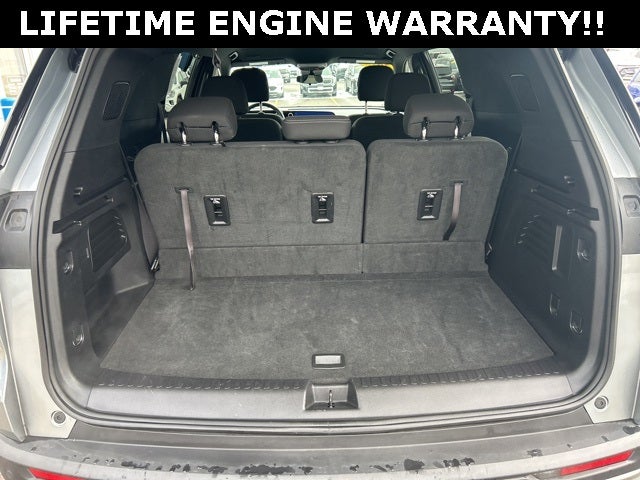 2025 Chevrolet Traverse AWD LT