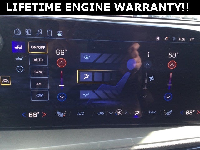 2025 Chevrolet Traverse AWD LT