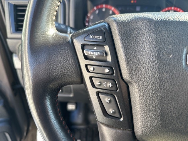 2021 Nissan TITAN Crew Cab PRO-4X 4x4