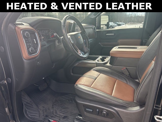 2022 Chevrolet Silverado 2500HD 4WD Crew Cab Standard Bed High Country