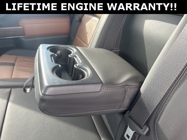 2022 Chevrolet Silverado 2500HD 4WD Crew Cab Standard Bed High Country