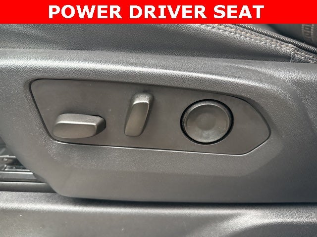 2022 Chevrolet Silverado 1500 4WD Crew Cab Short Bed High Country