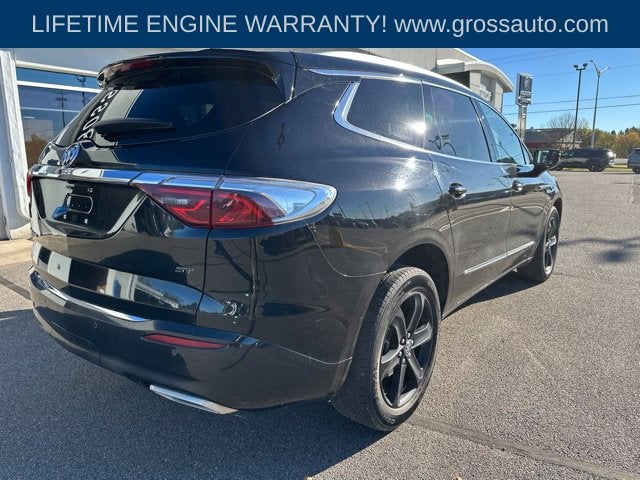 2023 Buick Enclave Essence