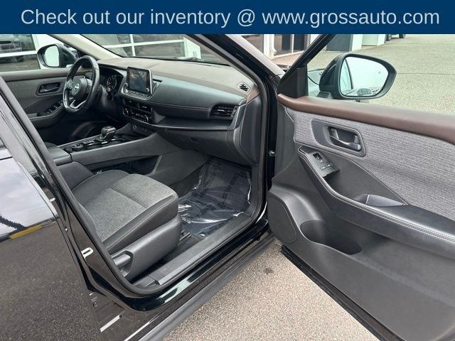 2022 Nissan Rogue S